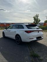 Cupra Leon 1.4 e-HYBRID 180kW VZ DSG Sportstourer VZ - Cupra Leon: Privatanbieter