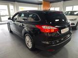 Ford Focus 1.0 Sync Edition 1.Hd*S.Hft*Klima*PDC*SiHz - Ford Focus: Schwarz, Edition
