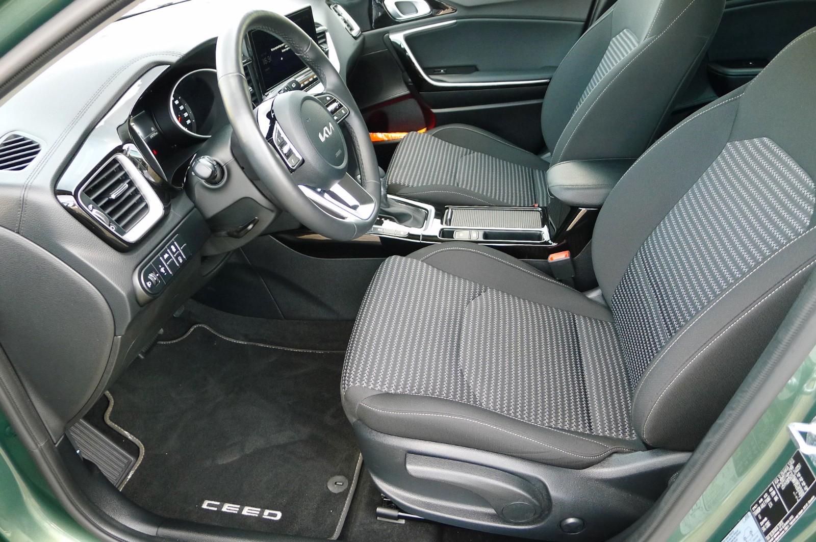 Kia Ceed SW 1.5 T-GDI 140 PS DCT Spirit/Navi/UVO
