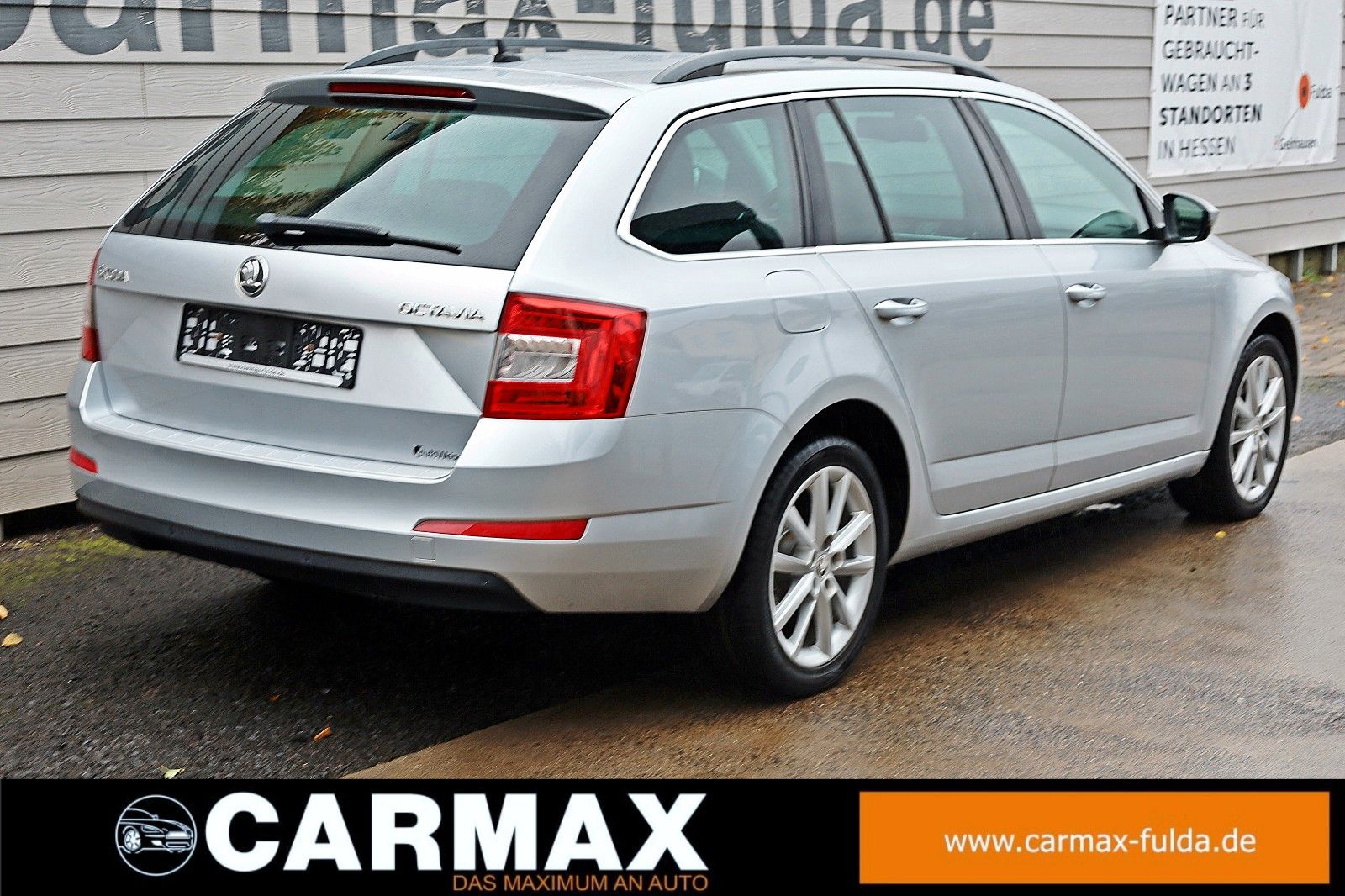 Fahrzeugabbildung SKODA Octavia Combi Elegance,T.Leder,Navi,Xenon,Alu+WR