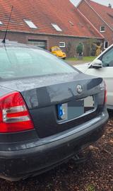 Skoda Octavia 1.6 FSI Elegance HU 11.2027 - Skoda Octavia: Fsi