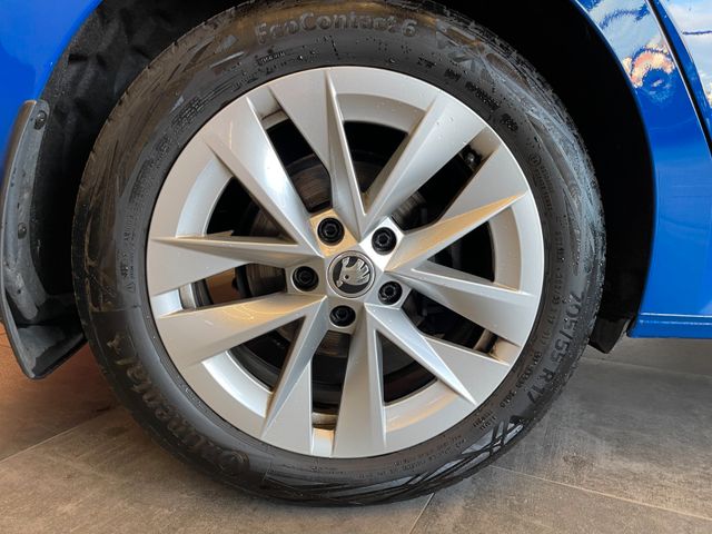 MYAUTOCENTER – Gebraucht- und Jahreswagen mit Werkstattservice in Pfaffenhofen Skoda Octavia Combi Style 4x4 *Navi*ACC*Klima*Massage*