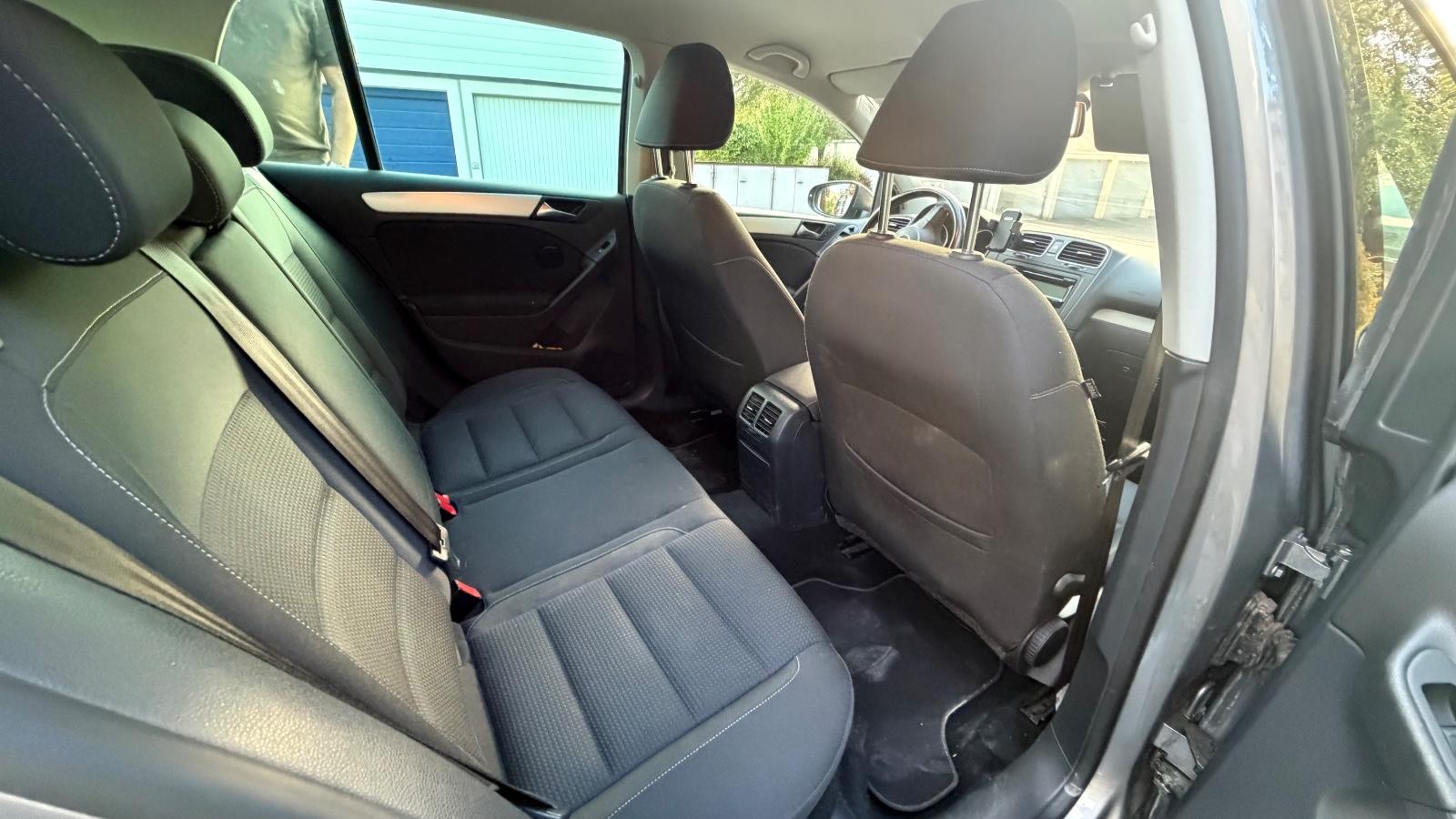 Volkswagen Golf 2010 — photo 6