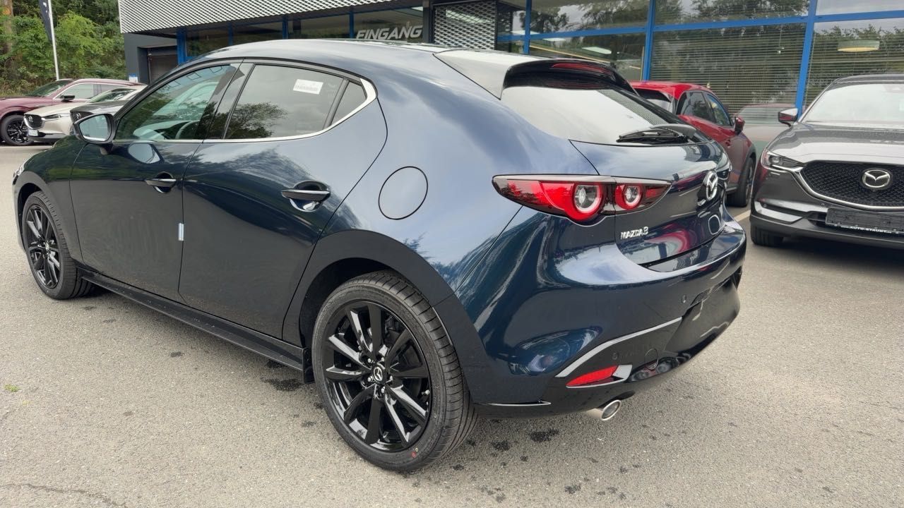 Mazda 3 2.5L e-SKYACTIV G 140ps TAGESZULASSUNG imagem 3