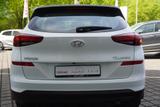 Hyundai Tucson 1.6 2WD Navi Kamera PDC Klima Bluetooth - gebrauchte Hyundai TUCSON aus dem Jahr 2019
