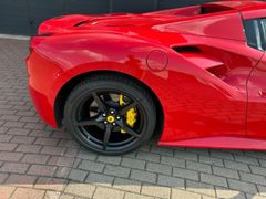 Fahrzeugabbildung Ferrari 488 Spider*Lift*PDC*RFK*elektr. Sitze*Mwst