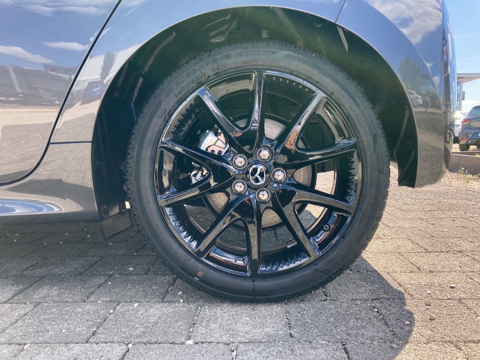 MAZDA 2 Hybrid 1.5L VVT-i 116PS HOMURA PLUS NAVI - Image 14