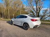 BMW X6 M50 M50d - - BMW X6 M50: Schiebedach