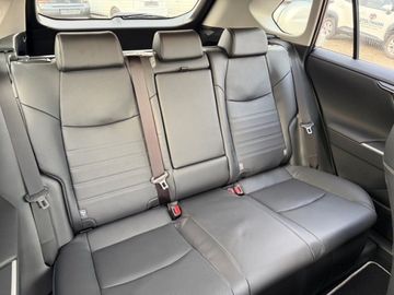 Toyota RAV 4 - 9