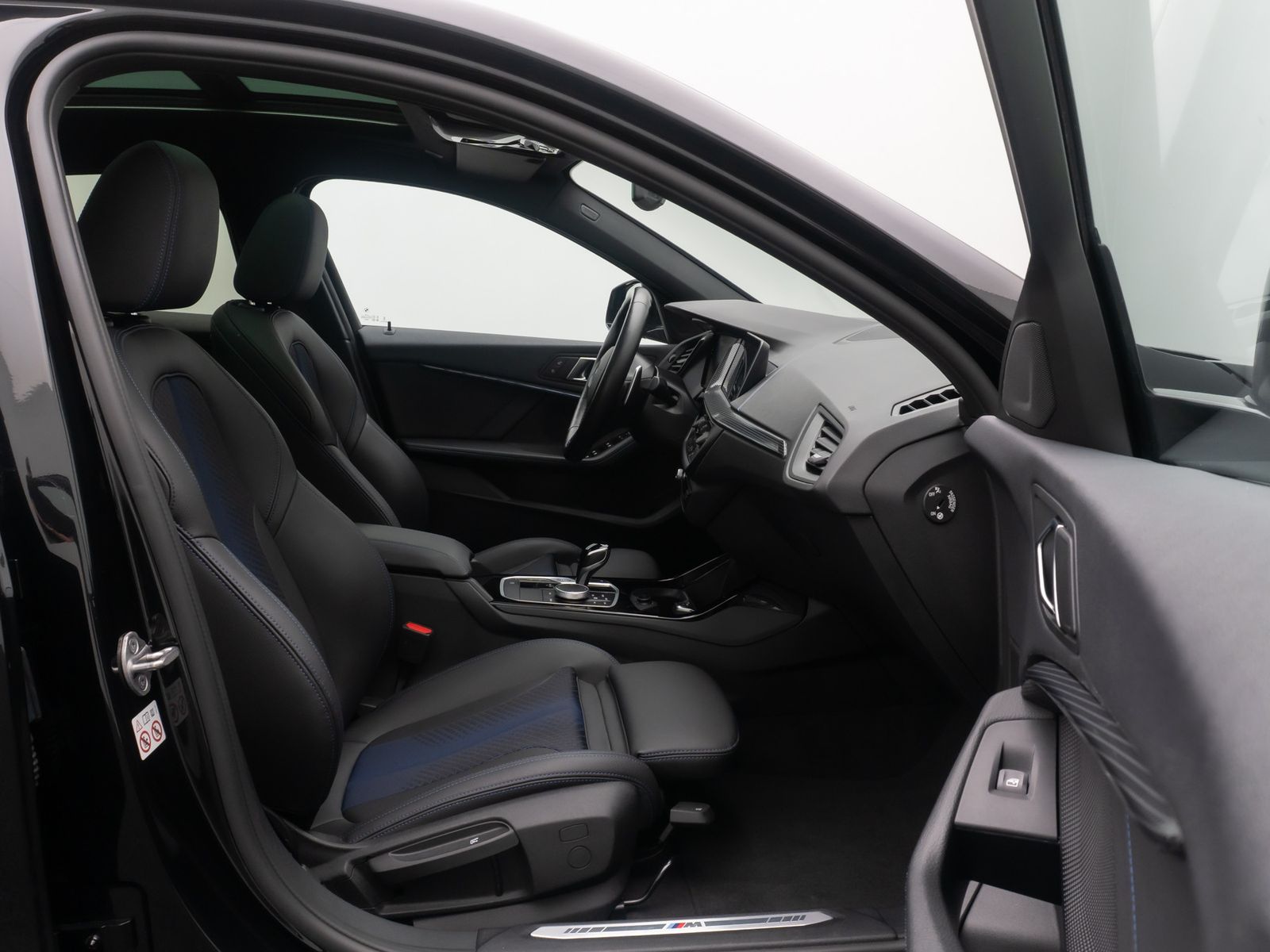 Fahrzeugabbildung BMW 120i M Sport DAB Kamera HiFi Panorama Lenkradhzg