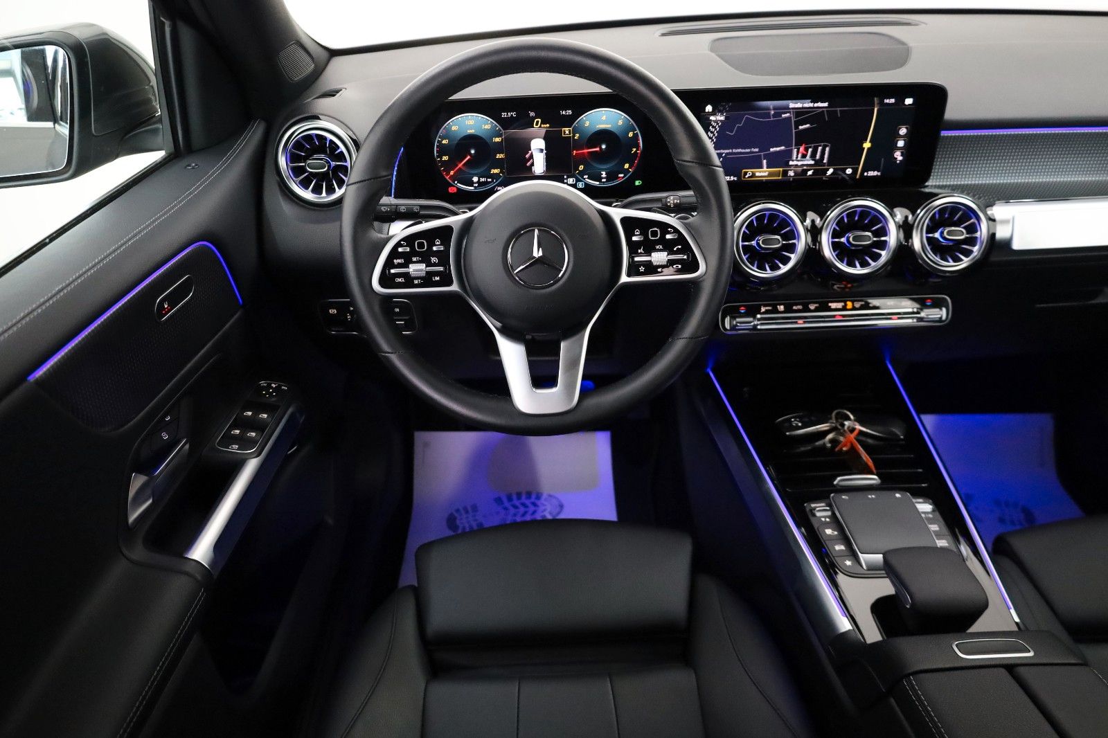 Fahrzeugabbildung Mercedes-Benz GLB 200 Progressive,Leder,Navi,LED,SH,Kamera,DAB