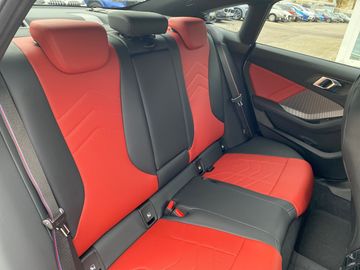BMW M235i xDrive Gran Coupé Sportpaket DAB