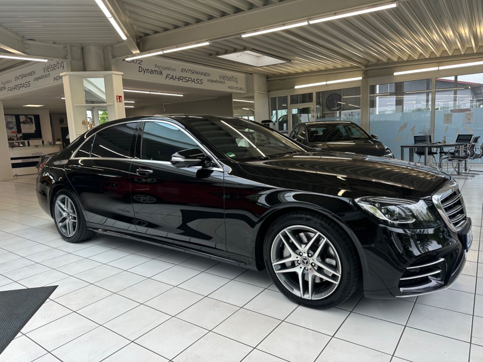 MERCEDES-BENZ S 350d Lim.Lang,Amg -Chauffeur -Paket; Head-up