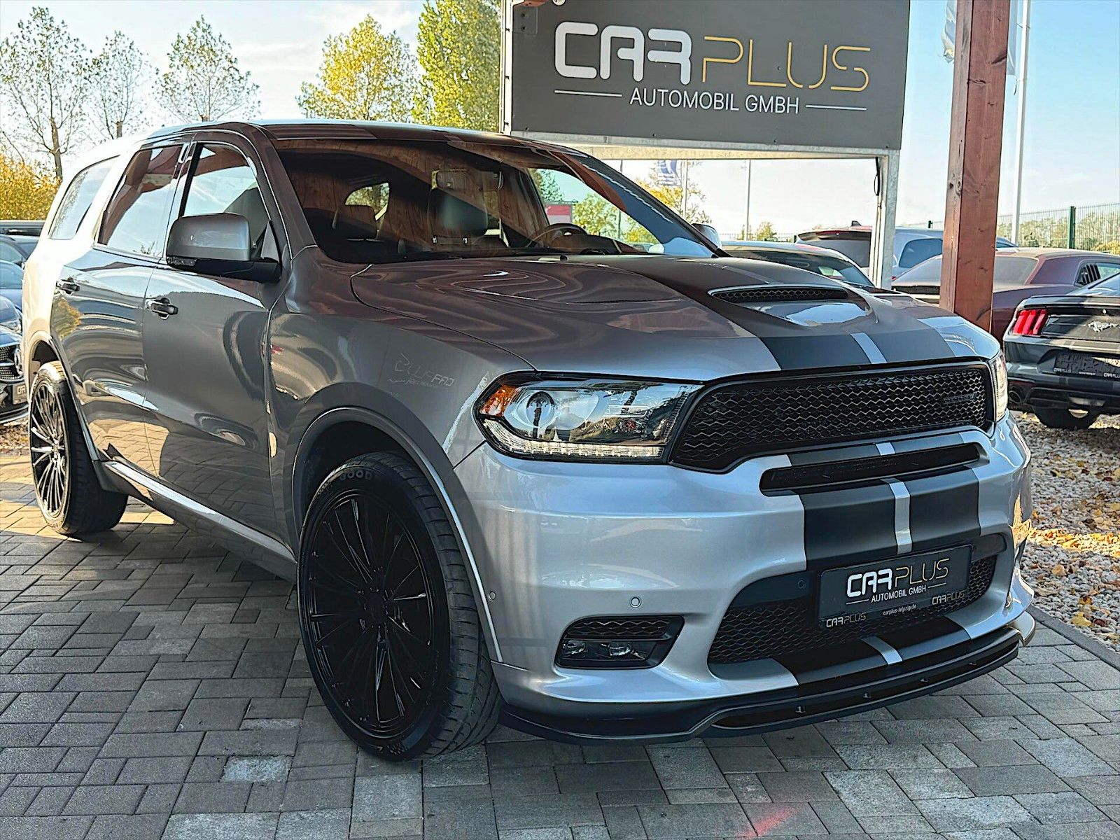 Fahrzeugabbildung Dodge Durango 5.7 V8 R/T SRT Night Paket *LED*22 Zoll*