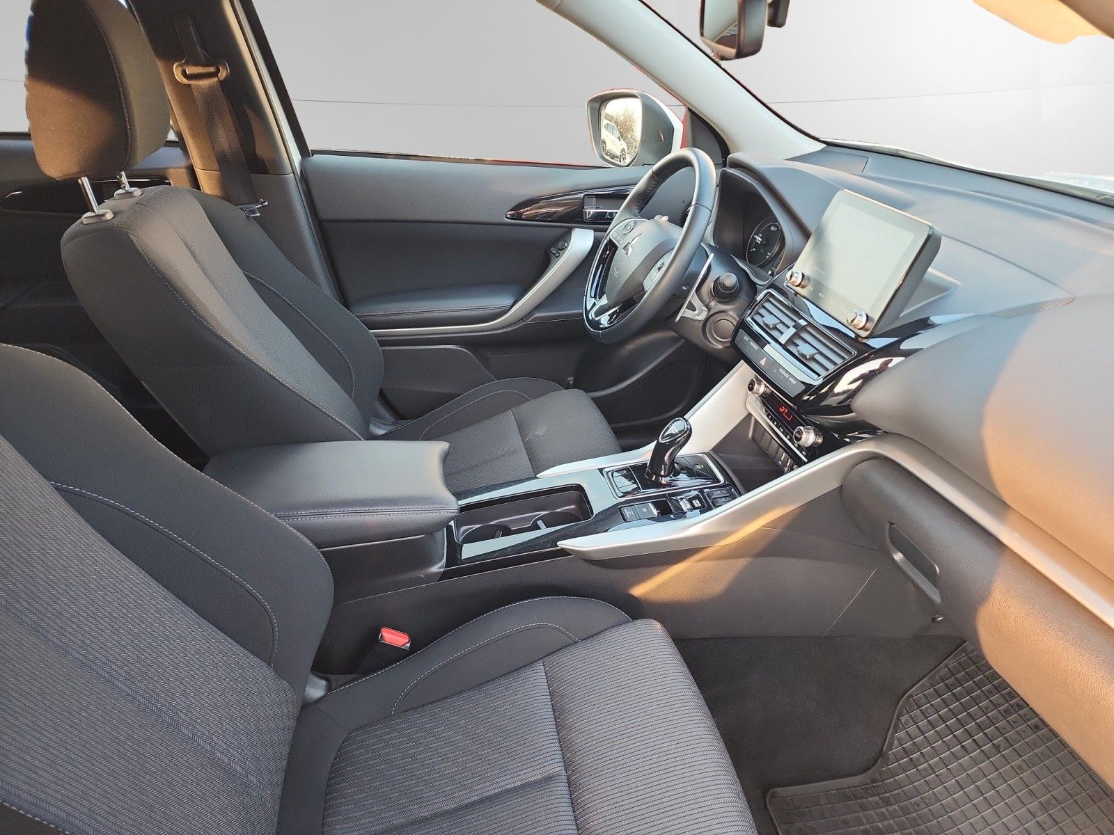 Mitsubishi Eclipse Cross - Bild 16