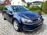 Volkswagen Golf VII Variant Highline TÜV NEU 1.Hand Scheckh - mit Benzin-Antrieb: Blau, Massagesitze, Kombi