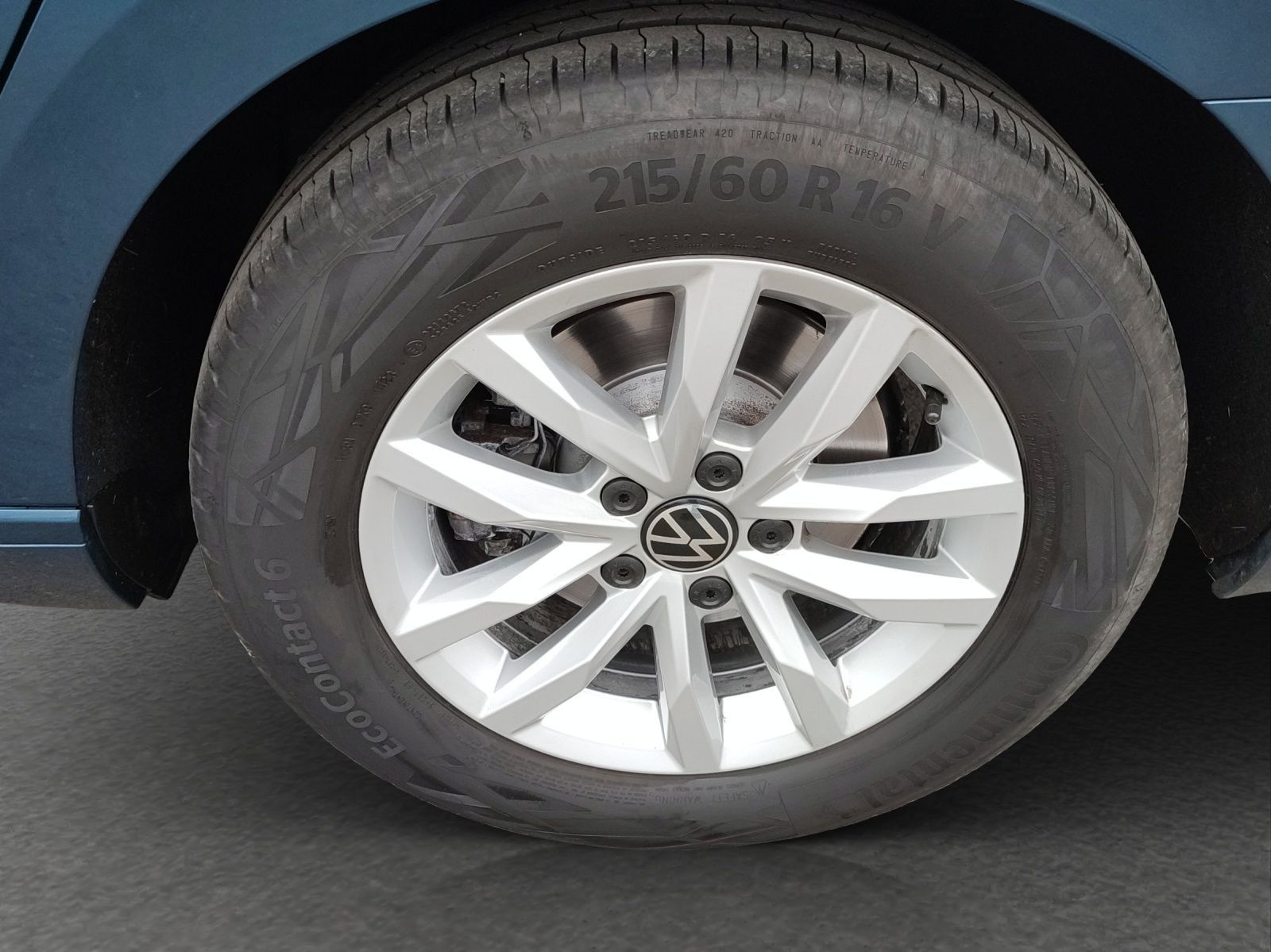 Volkswagen Passat Variant - Bild 15