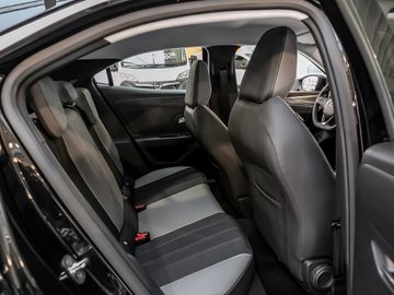 Opel Mokka-e B Elegance Digi-Cockpit LED Kamera DAB