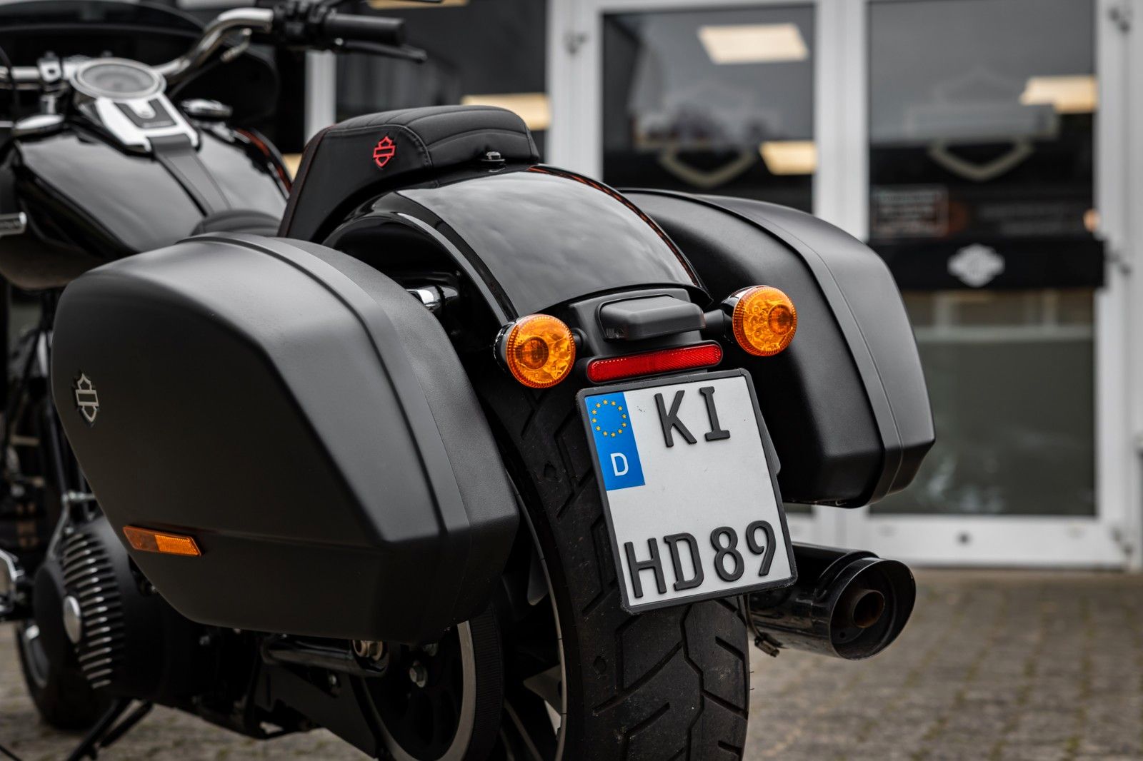 Fahrzeugabbildung Harley-Davidson FLSB SPORT GLIDE 107