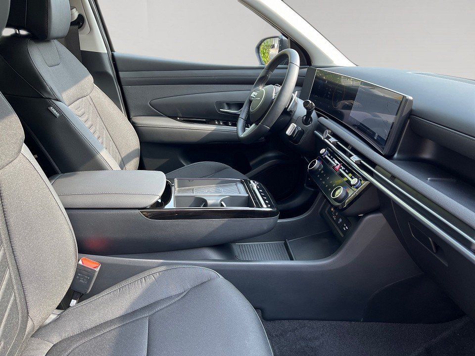 Fahrzeugabbildung Hyundai TUCSON Plug-in AWD Trend LED