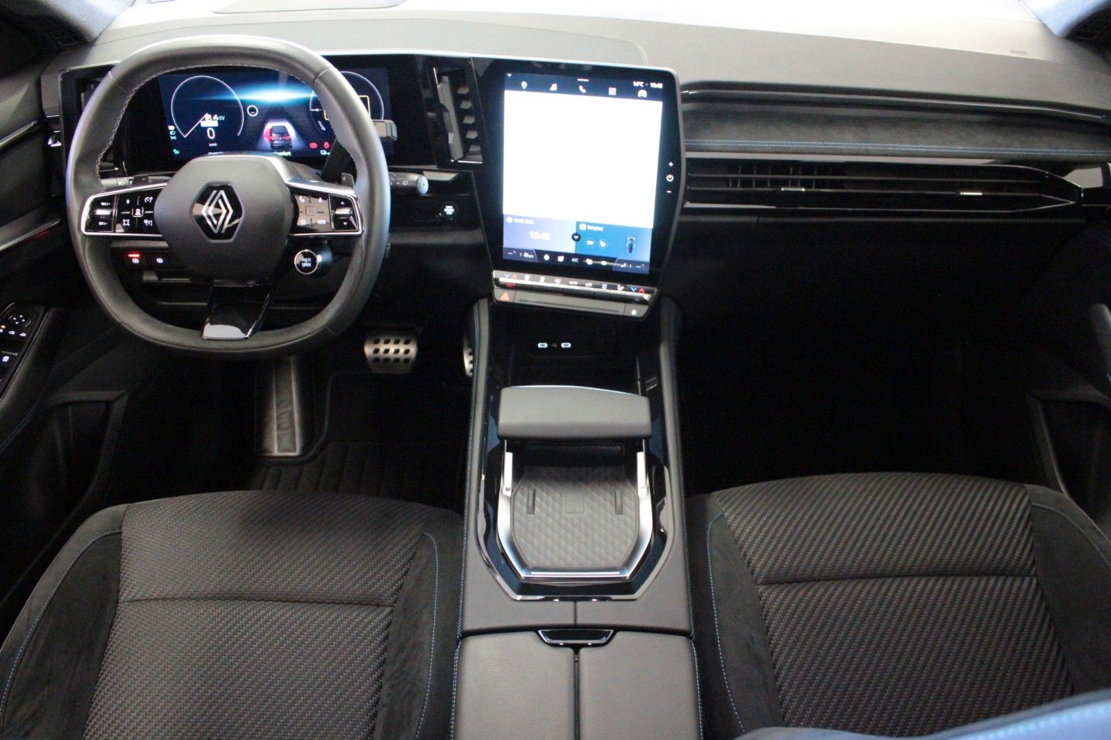 Fahrzeugabbildung Renault Espace Full Hybrid 200 Esprit Alpine 7 Sitzer