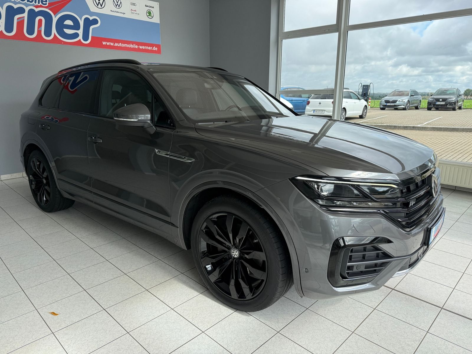 Volkswagen Touareg R-Line 2.0TDI AHK Standh PanoDach Leder foto 4