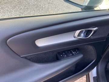 Volvo XC40 - 9