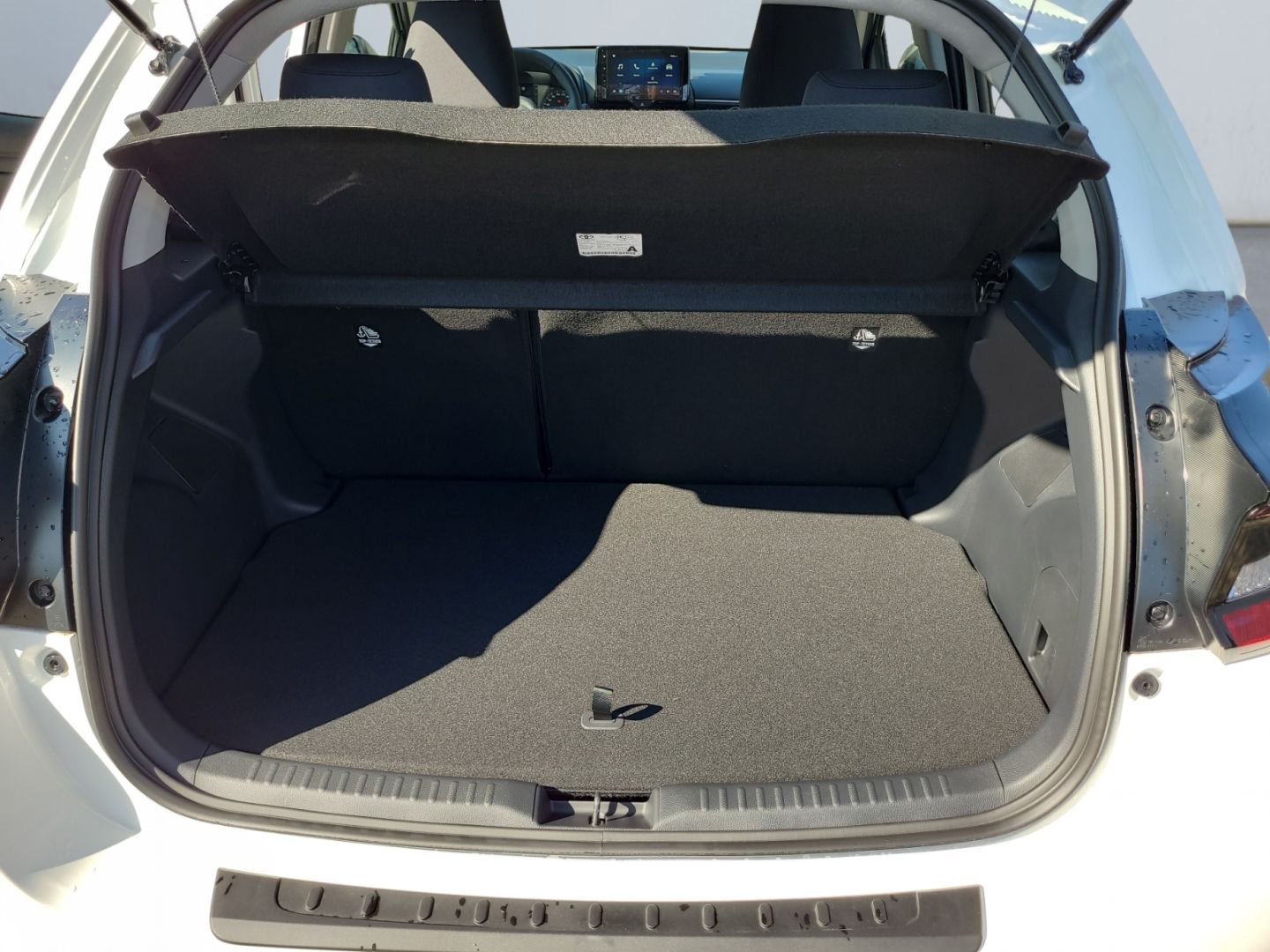 Toyota Yaris - Bild 16