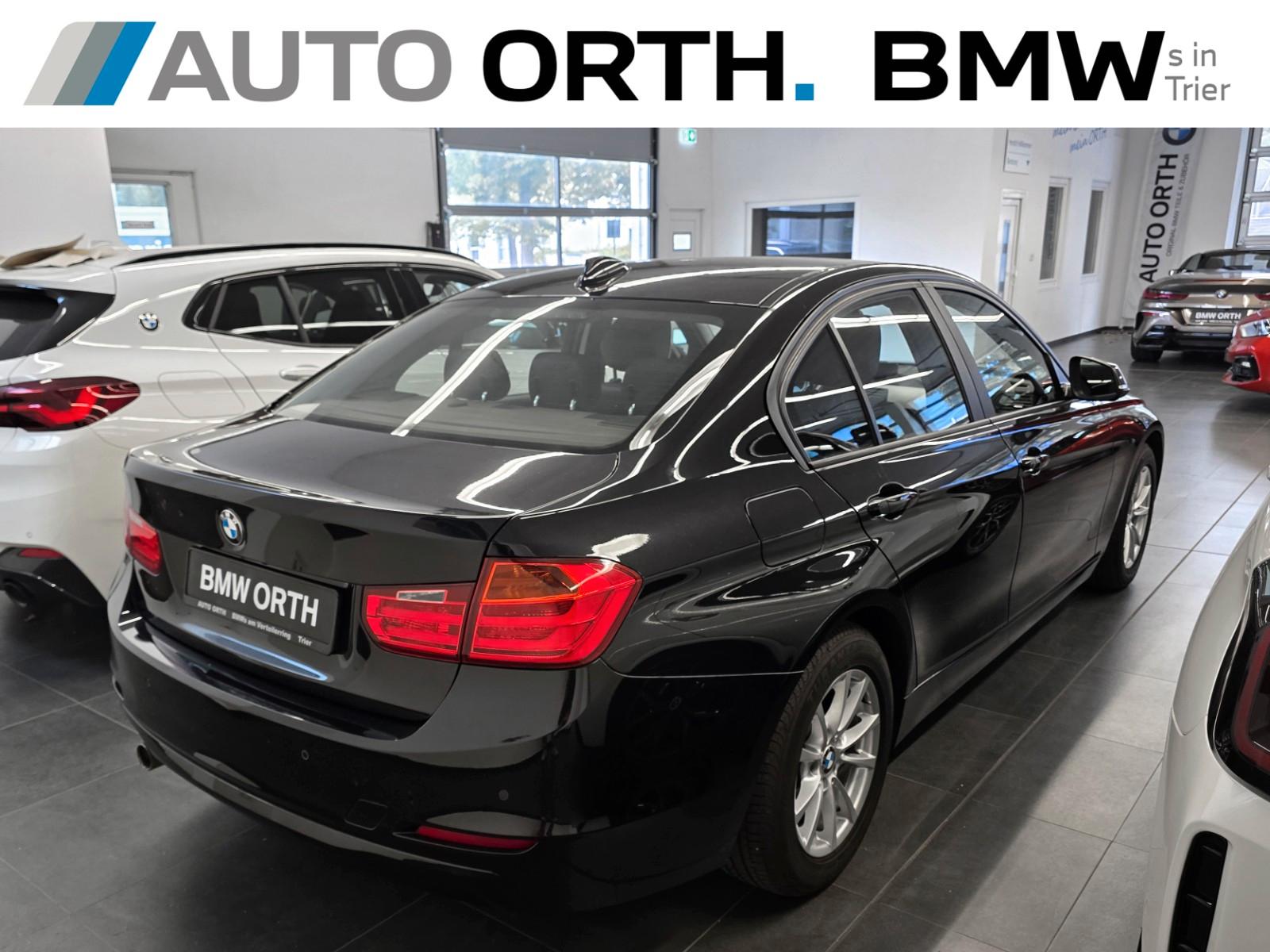BMW 320d Limousine LEDER NAVI-PROF KAMERA XEN AHK