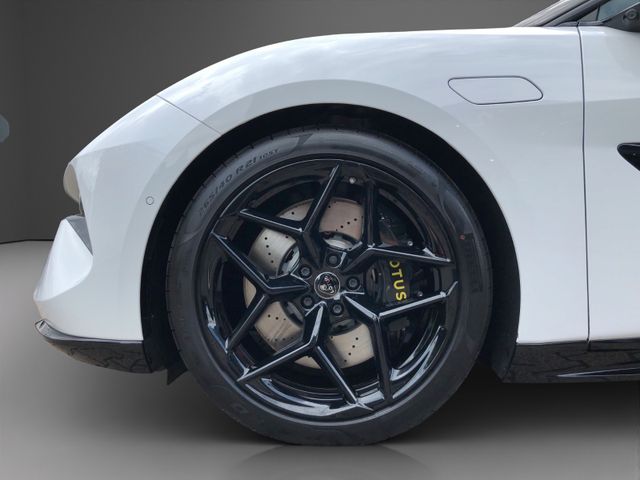 Fahrzeugabbildung Lotus Emeya 21 Zoll Black Badges Lotus Wuppertal