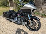 Harley-Davidson CVO Road Glide FLTRXSE KessTech Ape-Hanger  usw. - CHOPPER US