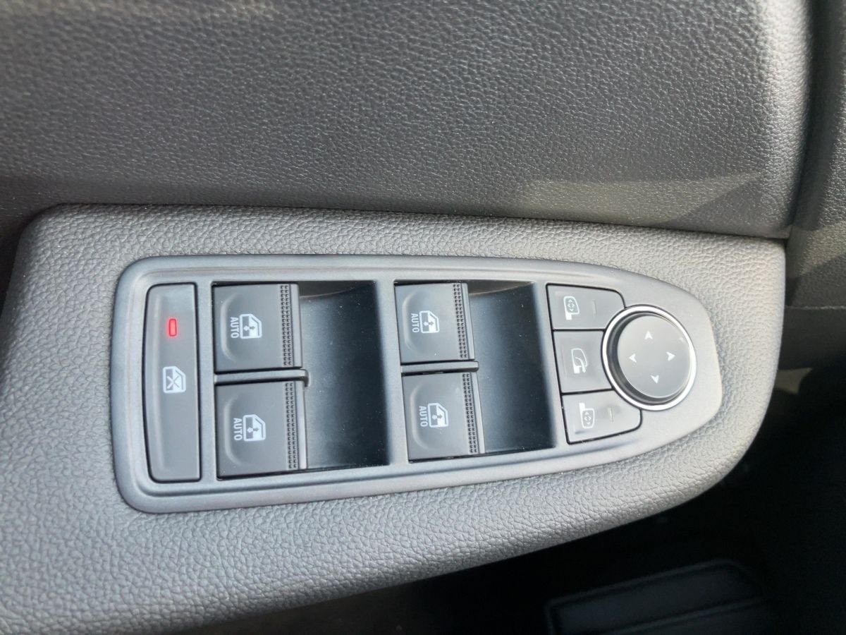 Renault Clio - Bild 17