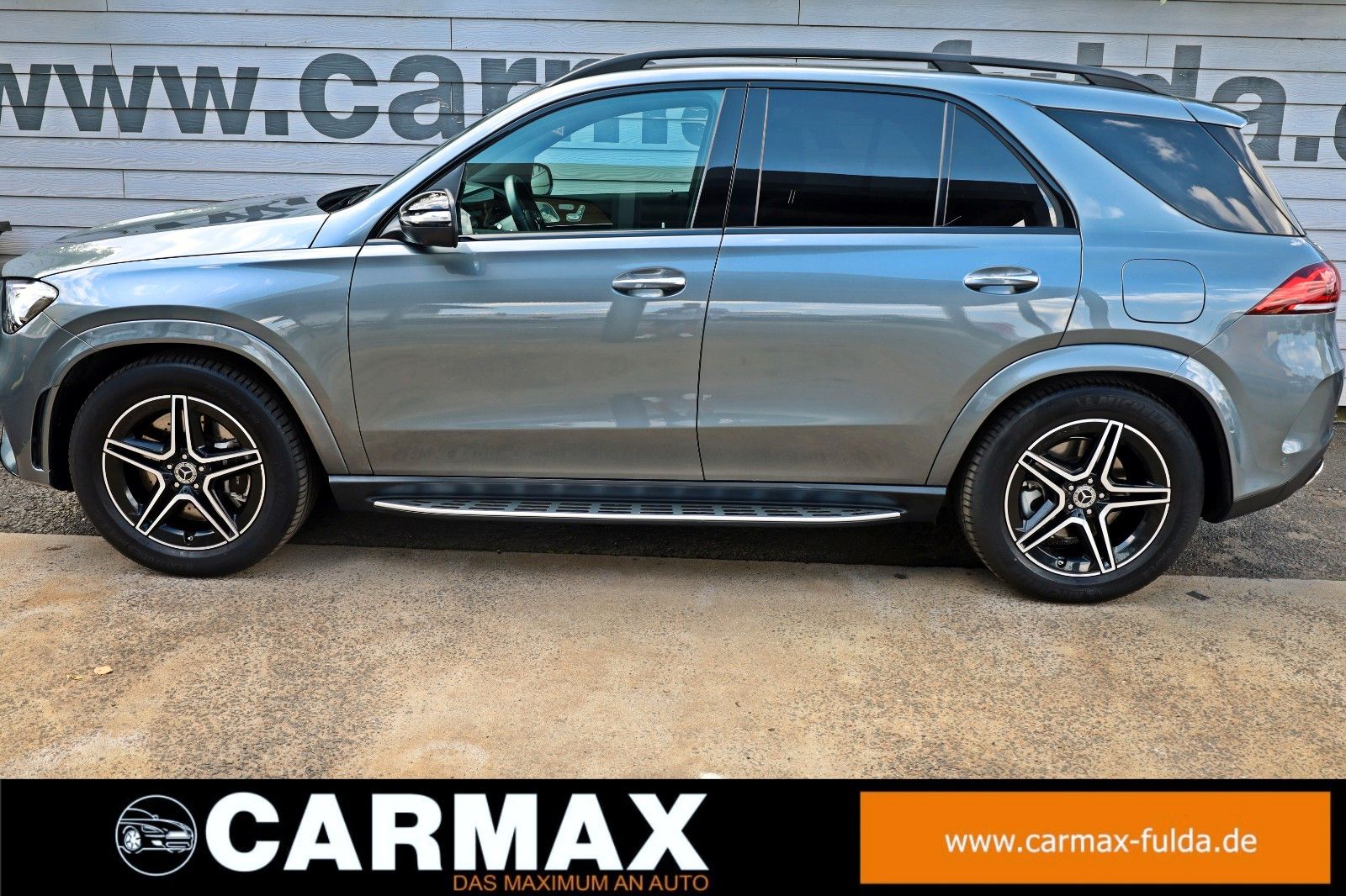 Fahrzeugabbildung Mercedes-Benz GLE 350e 4M AMG Leder,Navi,LED,PanDach,Night,360