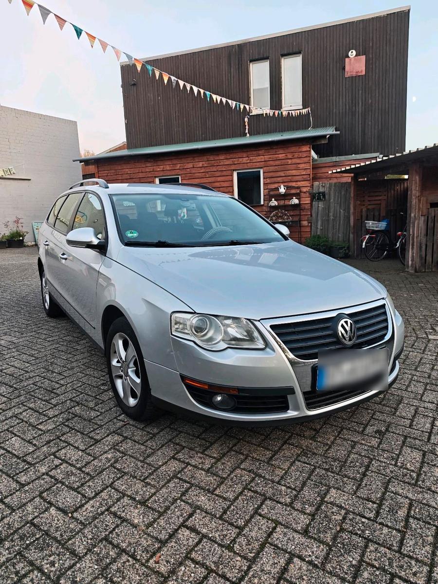 Volkswagen Passat 2010 — photo 8