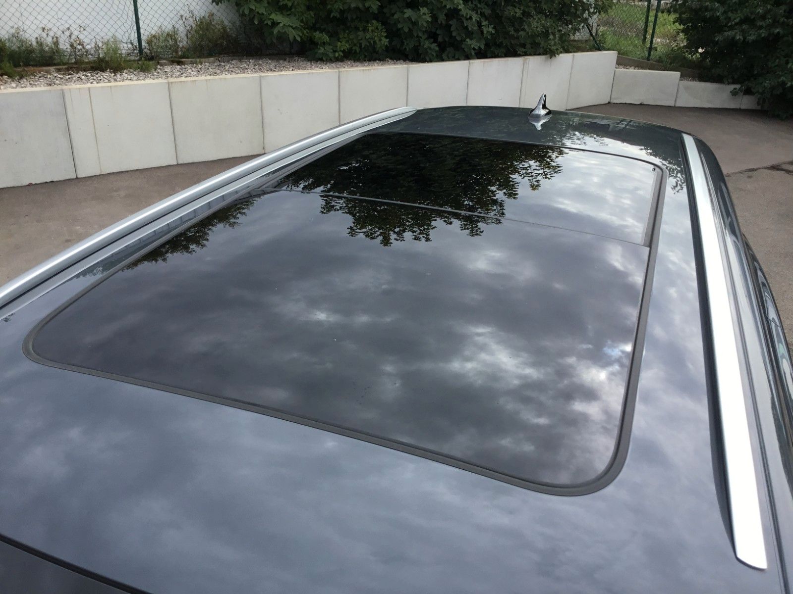 Fahrzeugabbildung Volkswagen Tayron 2.0 TSI DSG 4M R-Line+7S+Pano+AHK+Headup