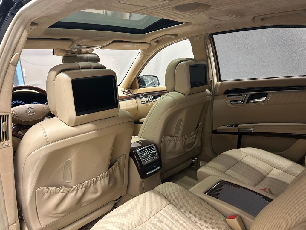 Mercedes-Benz S 600