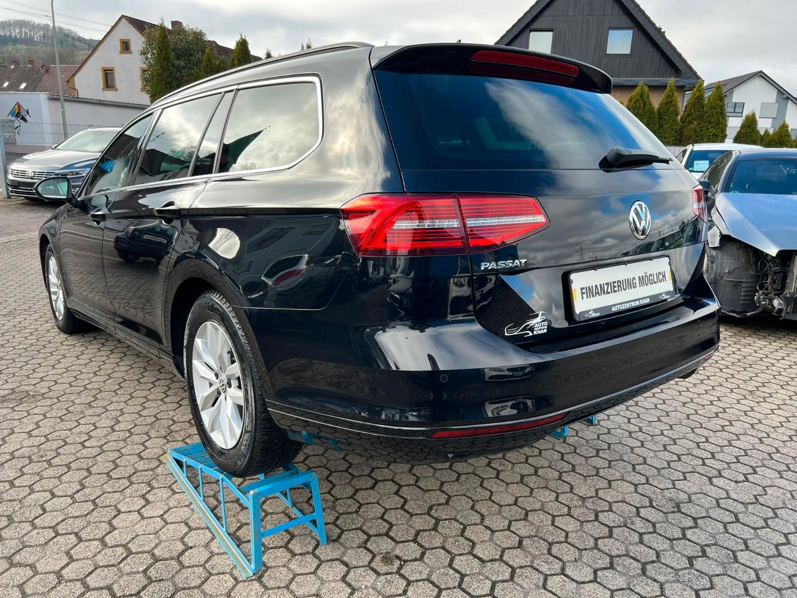 Volkswagen Passat Comfortline LED/KAMERA/NAVI/SHZ/ACC