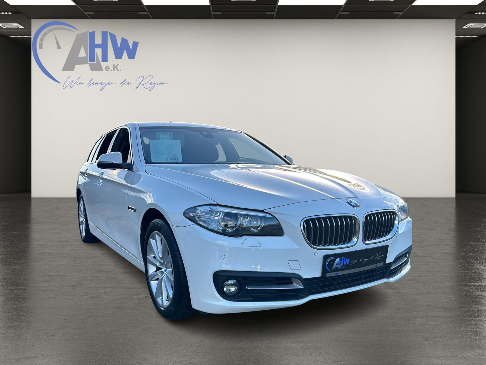 Fahrzeugabbildung BMW 525d TouringxDrive