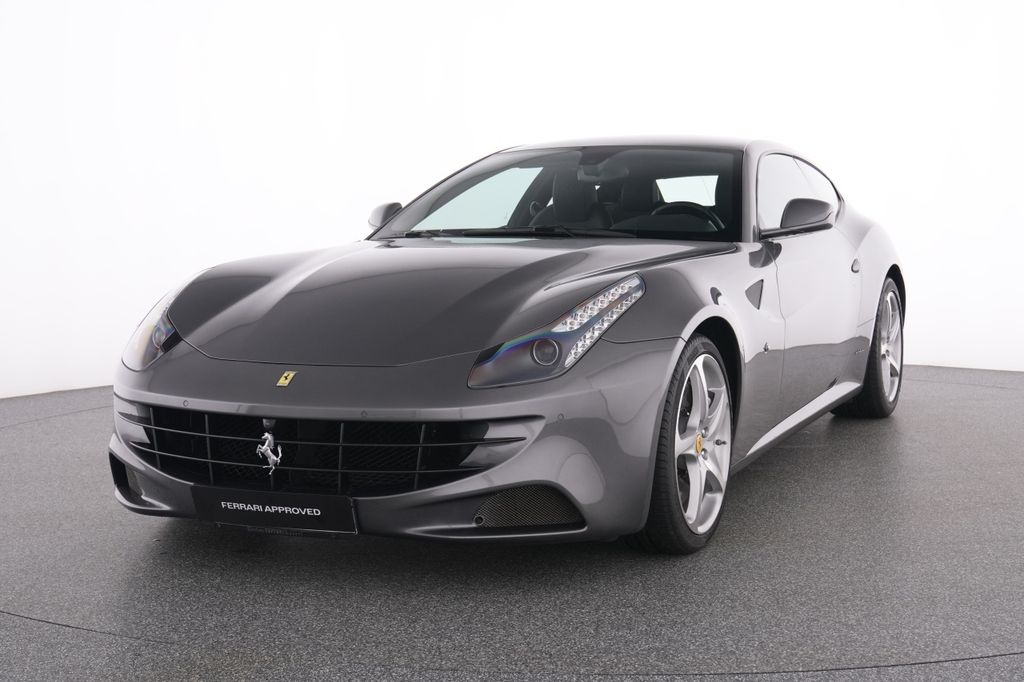 Ferrari FF