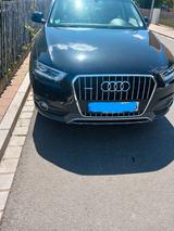 Audi q3,  neu TÜV,  Privat verkauf  - Audi: Verkauf