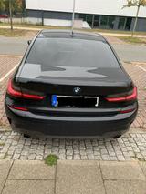 BMW 320d Automatik M Sport  - BMW 320 Gebrauchtwagen in Bremen