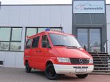 Mercedes-Benz Sprinter 210 D Feuerwehr 8-Sitzer - Mercedes-Benz Sprinter: 210d
