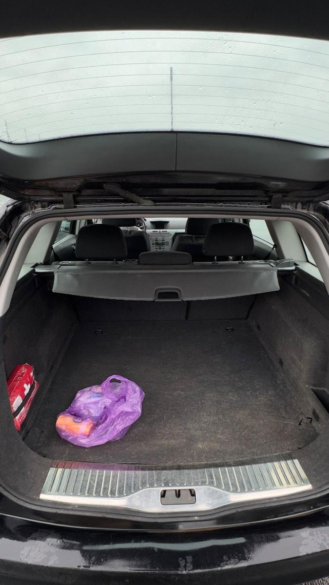 Opel Astra 2007 — photo 12