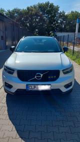 Volvo XC40 T4 AWD R Design 2018 63,000KMS - gebrauchte Volvo XC40 aus dem Jahr 2018