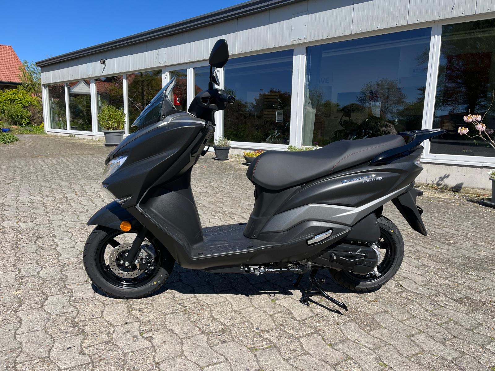 Suzuki UB125 Burgman