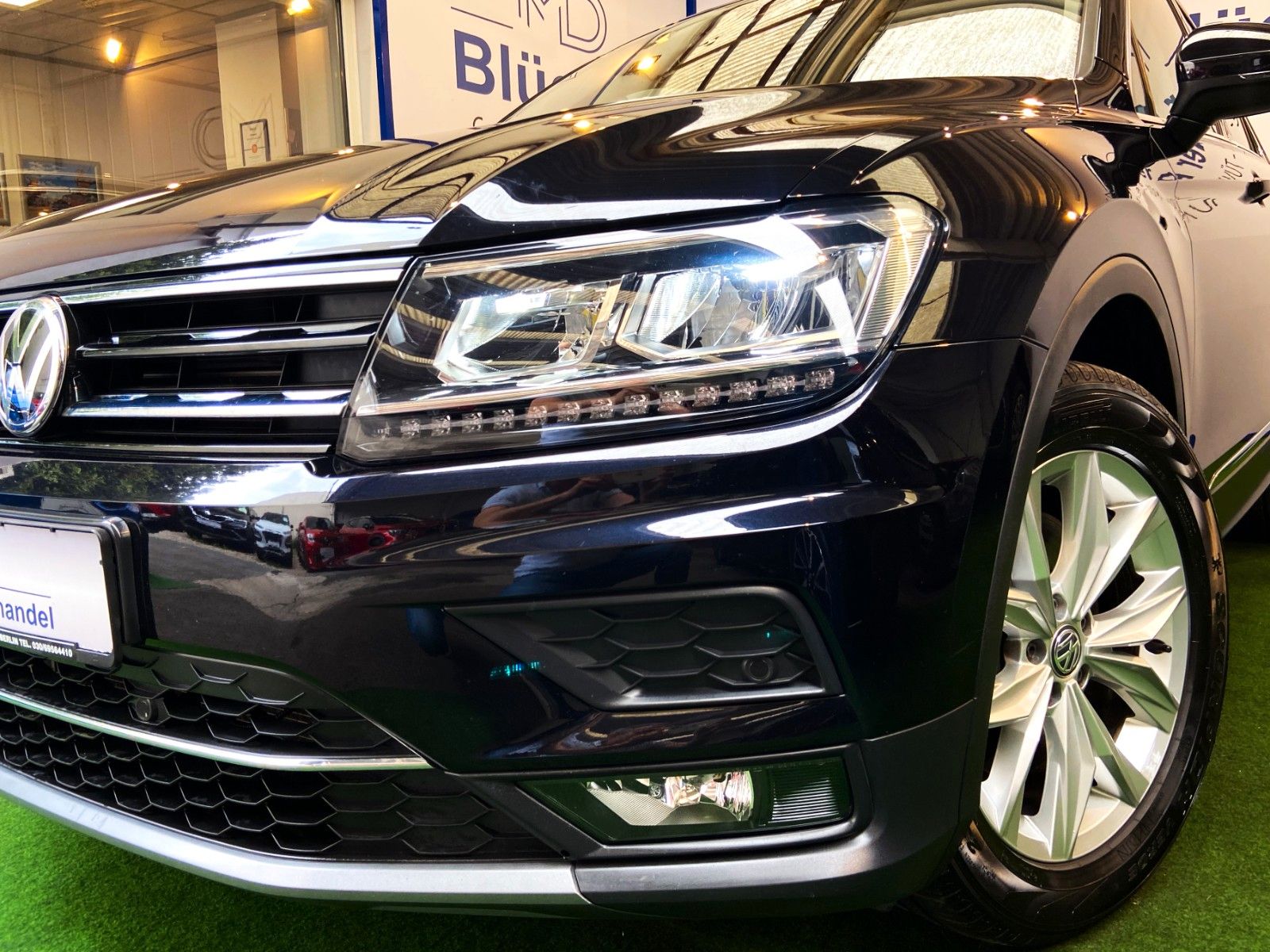 Volkswagen Tiguan Highline BMT 4 4Motion Automatik LED Navi foto 11