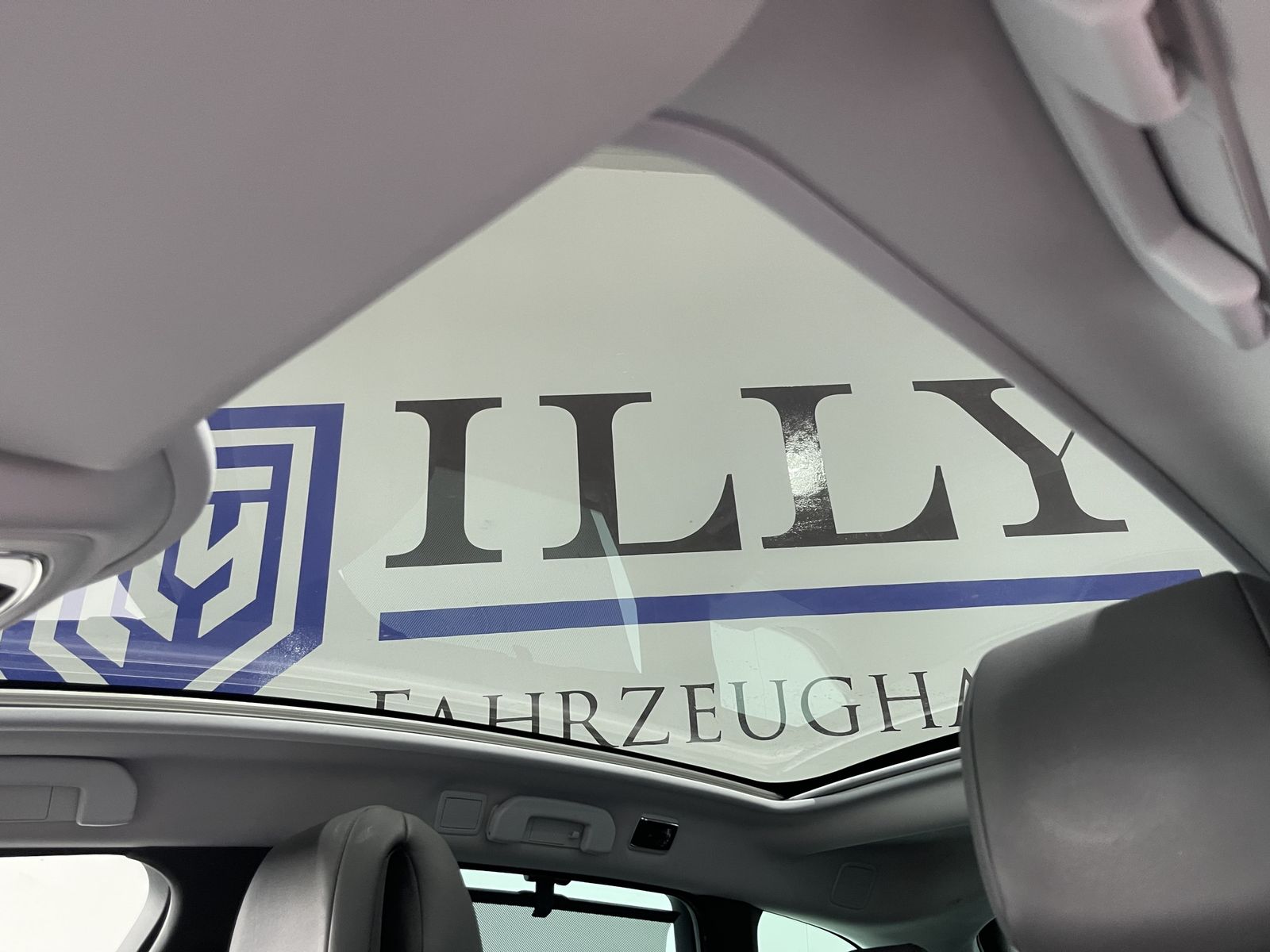 Fahrzeugabbildung Peugeot 508 Allure*AHK*LED*Leder*Pano*STHZ*Navi*