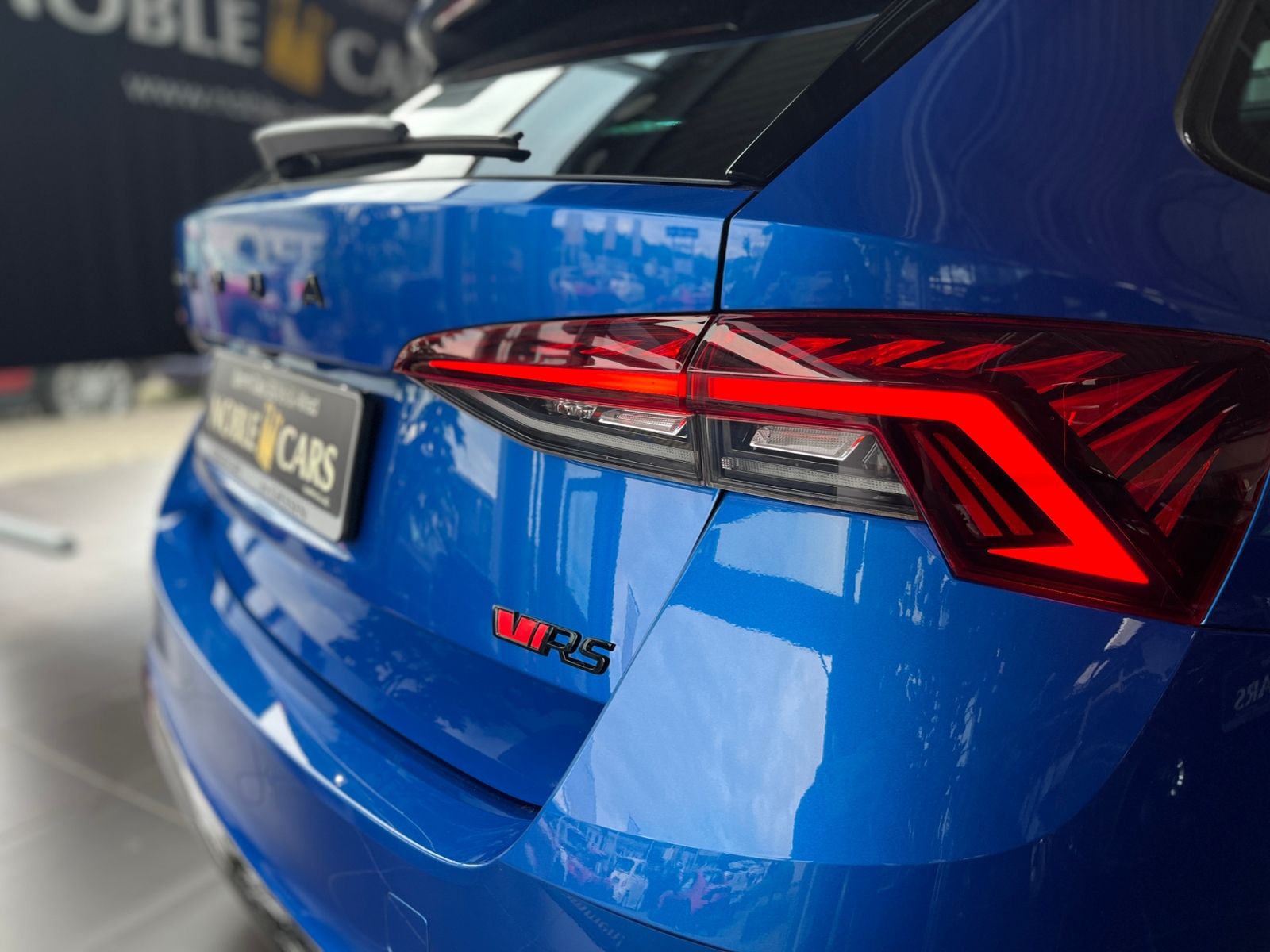 Fahrzeugabbildung SKODA Octavia Combi RS PANO AHK LED NAVI