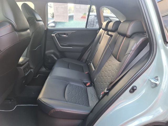 RAV 4 2.5 4x4 Hybrid Adventure