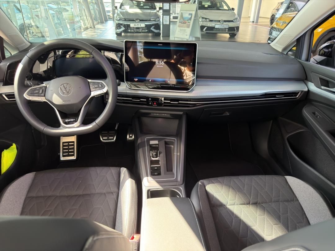Fahrzeugabbildung Volkswagen Golf ENERGY Energy1.5 TSI DSG.GJR.AHK.App-Connec